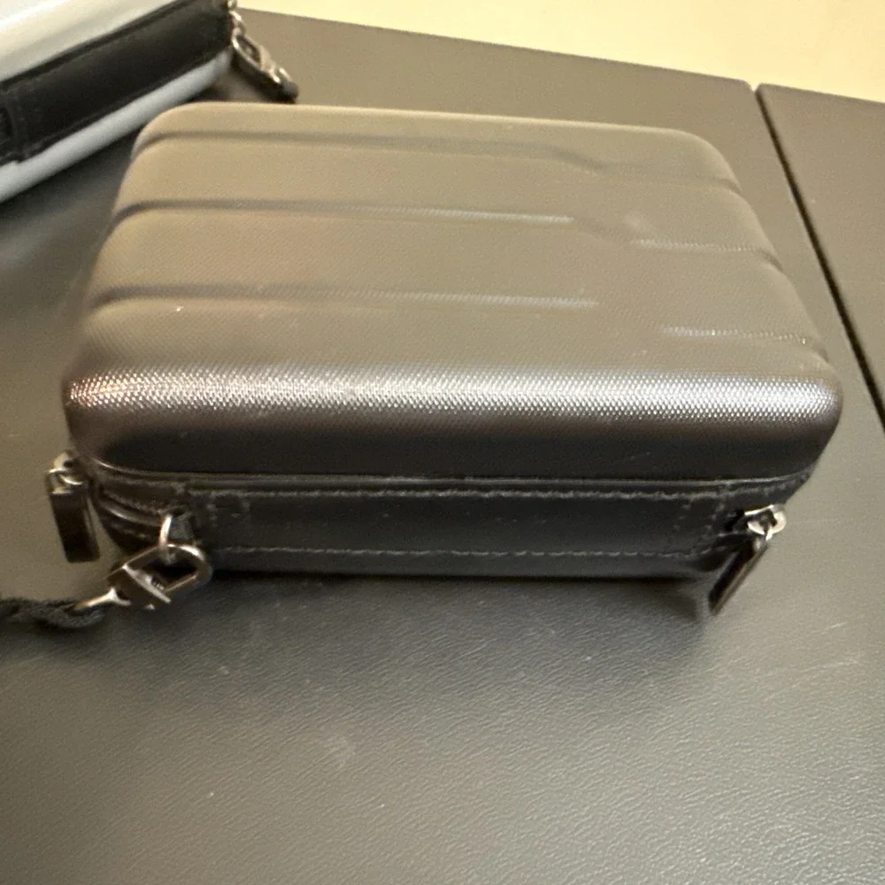 Lof Of 2 Open Story Target Hard-side Case  Silver And Black Travel Case